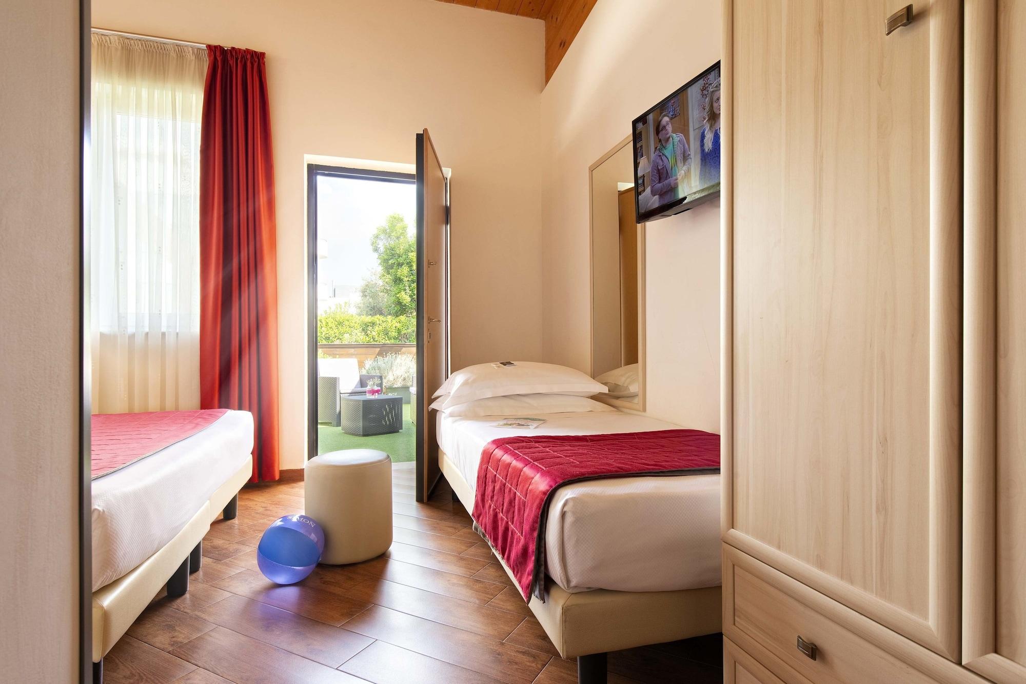 Simon Hotel Pomezia Eksteriør billede