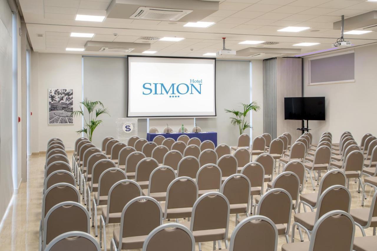 Simon Hotel Pomezia Eksteriør billede